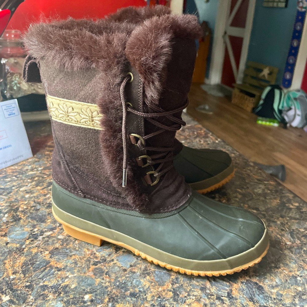 Bearpaw duck boots